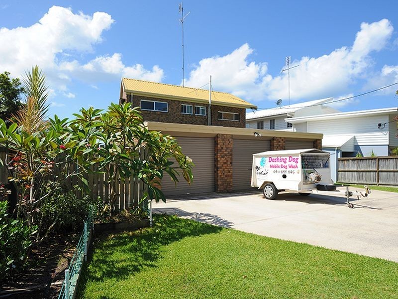 2 & 3/16 William Street, Alexandra Headland QLD 4572