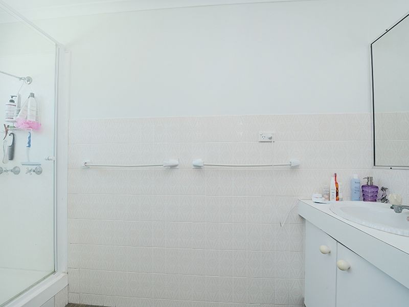 2 & 3/16 William Street, Alexandra Headland QLD 4572