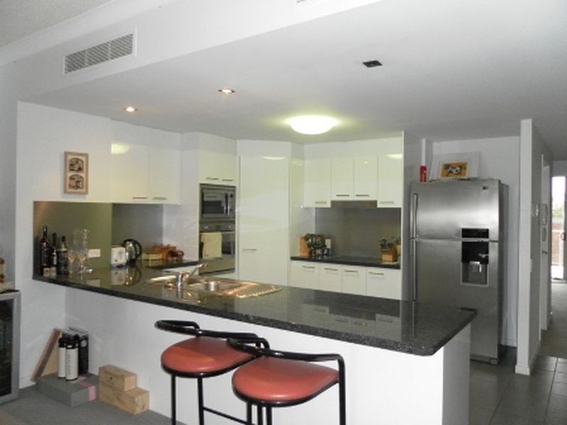 8/21 Smith Street, Mooloolaba QLD 4557