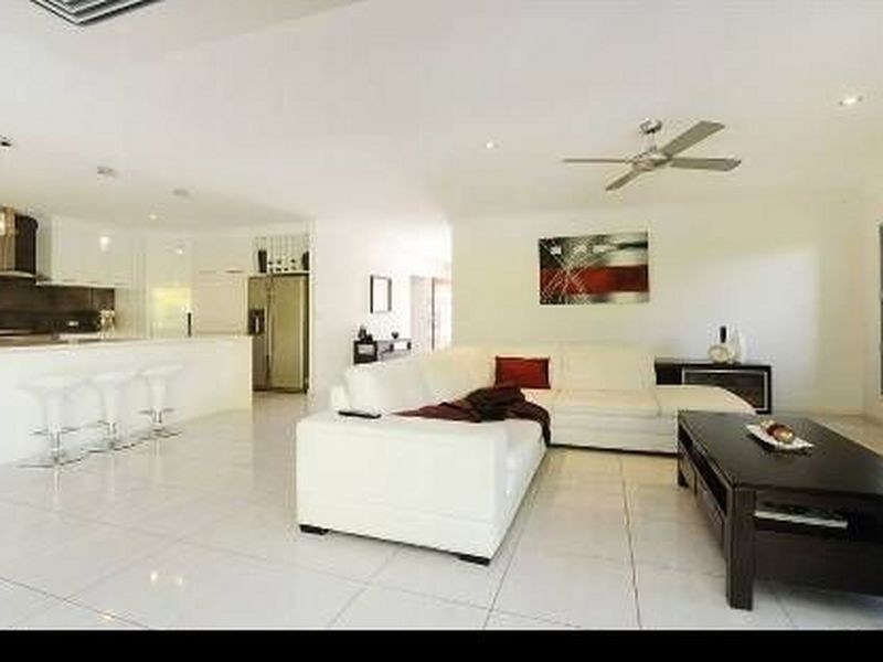 47 Ameen Circuit, Twin Waters QLD 4564