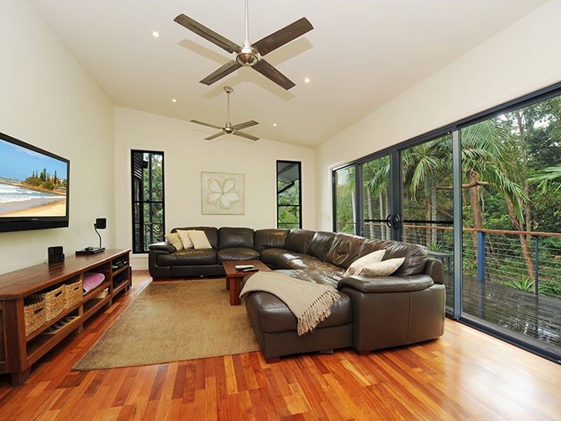21 Tarnkun Street, Alexandra Headland QLD 4572