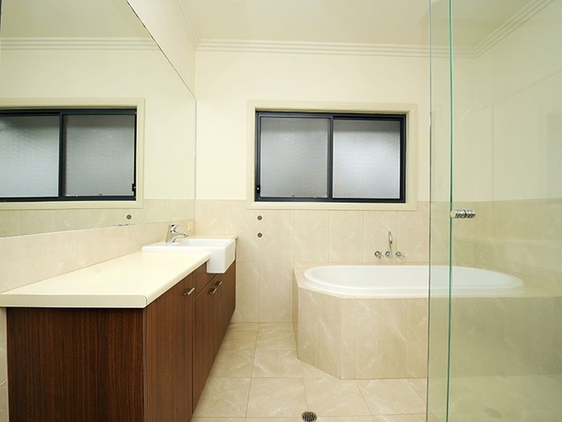 21 Tarnkun Street, Alexandra Headland QLD 4572