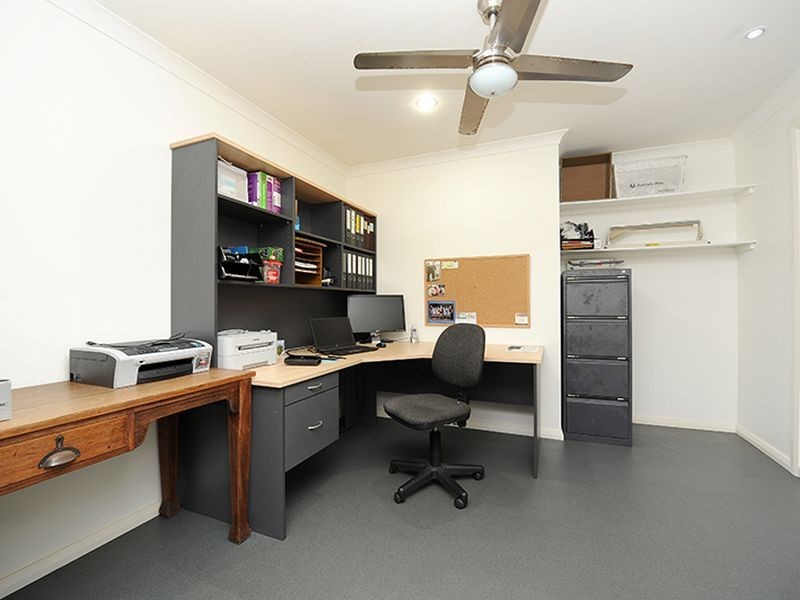 21 Tarnkun Street, Alexandra Headland QLD 4572