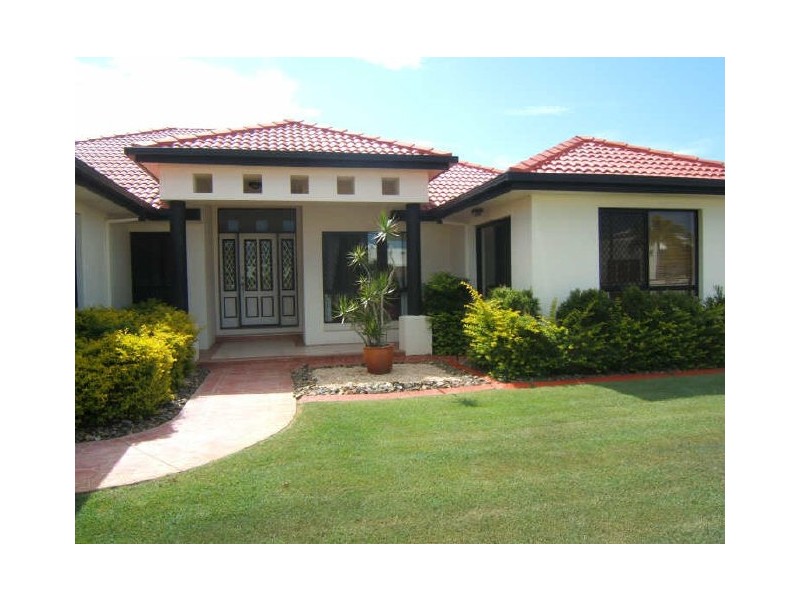 3 Olympic Lane,  Albatross Isle, Pelican Waters QLD 4551