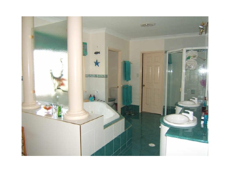 3 Olympic Lane,  Albatross Isle, Pelican Waters QLD 4551