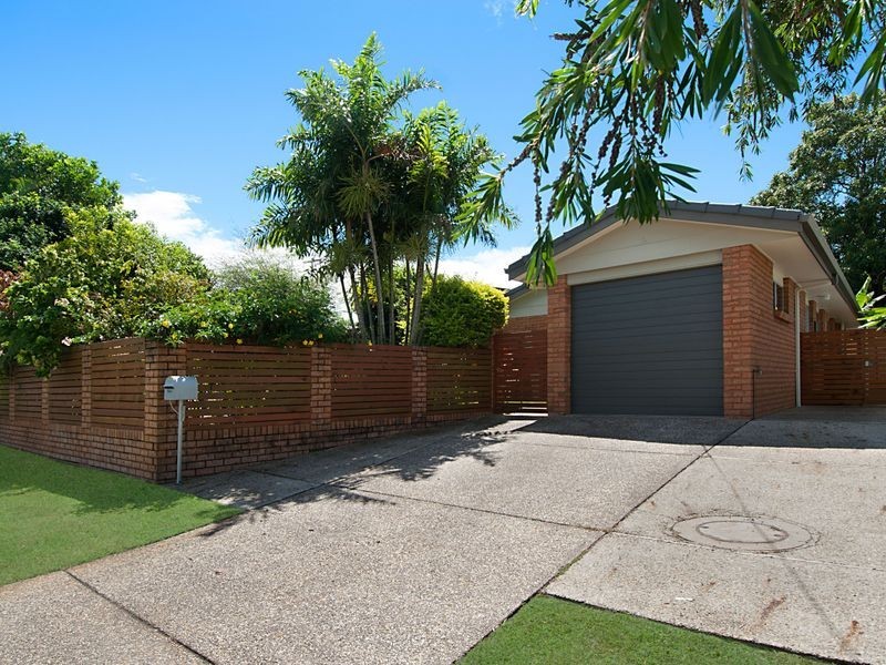 87 Palm Drive, Mooloolaba QLD 4557