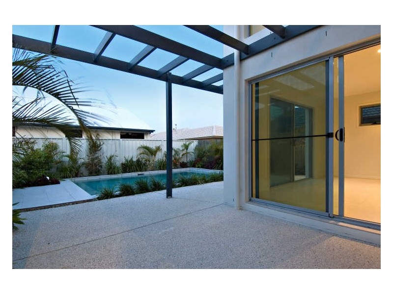 22 Madegascar Court, Kawana Waters QLD 4575