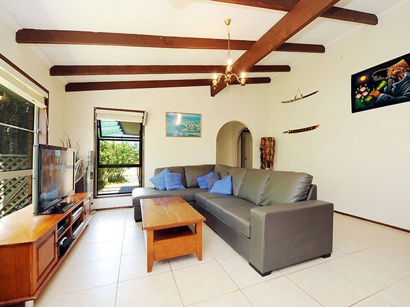 1 Aruma Court, Mooloolaba QLD 4557