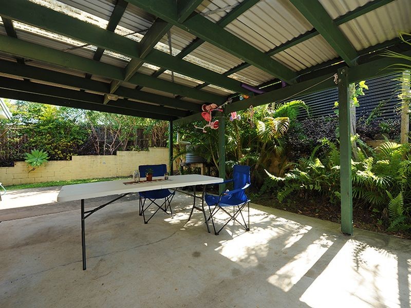 1 Aruma Court, Mooloolaba QLD 4557