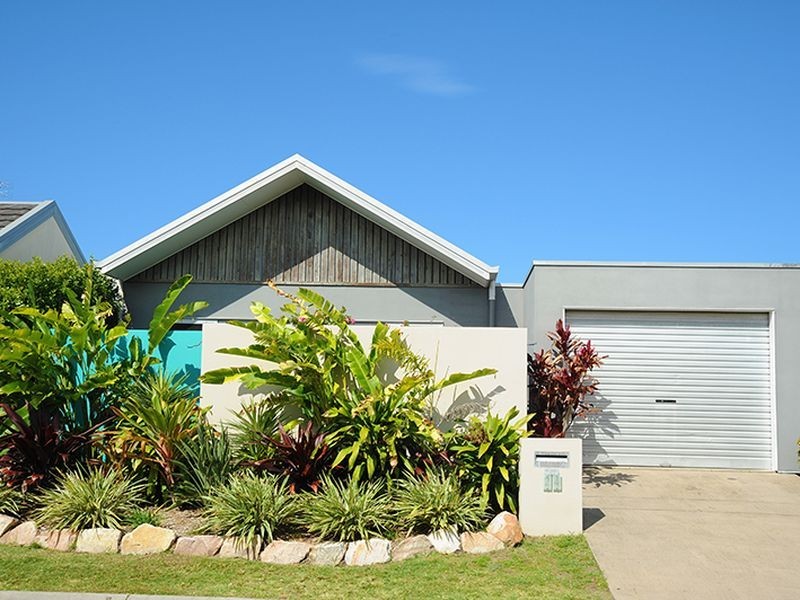 24 Seychelles Place, Kawana Island QLD 4575