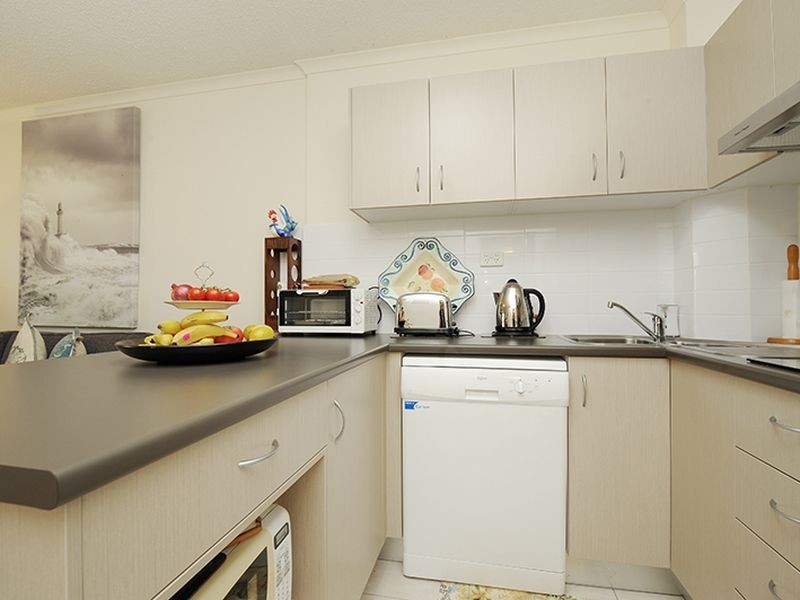 101/180 Alexandra Parade, Alexandra Headland QLD 4572