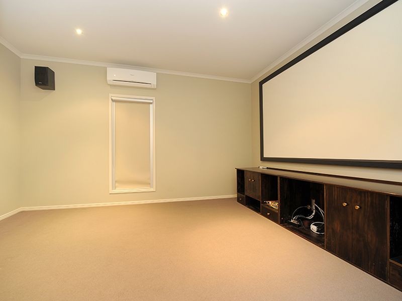 15 Bolwarra Place, Meridan Plains QLD 4551