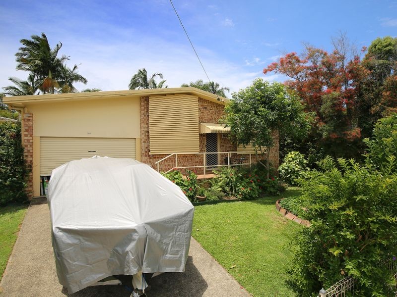 69 Palm Drive, Mooloolaba QLD 4557