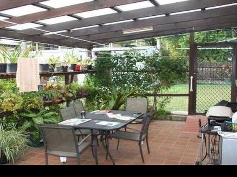 69 Palm Drive, Mooloolaba QLD 4557