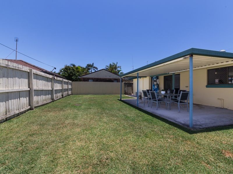 12 Parari Street, Warana QLD 4575