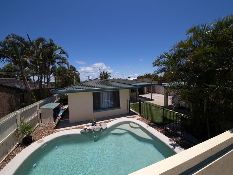 12 Parari Street, Warana QLD 4575