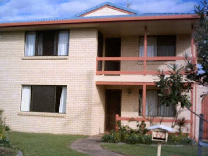 34 Oceanic Drive, Warana QLD 4575