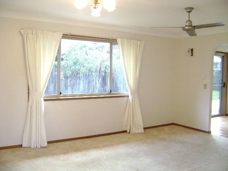 16 Oakmont Drive, Buderim QLD 4556