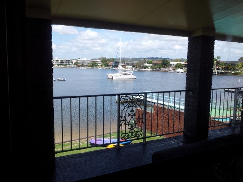 13 Carwoola Crescent, Mooloolaba QLD 4557