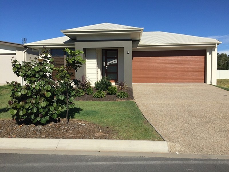 4 Comet Street, Pelican Waters QLD 4551