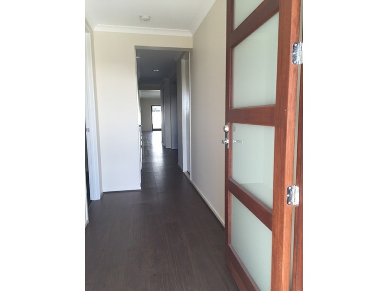 4 Comet Street, Pelican Waters QLD 4551