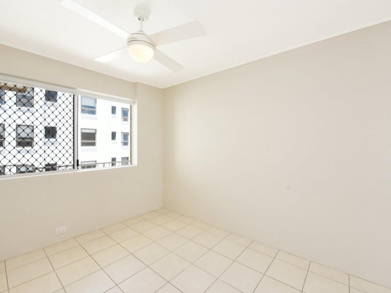 Unit 18/268 Alexandra Parade, Alexandra Headland QLD 4572