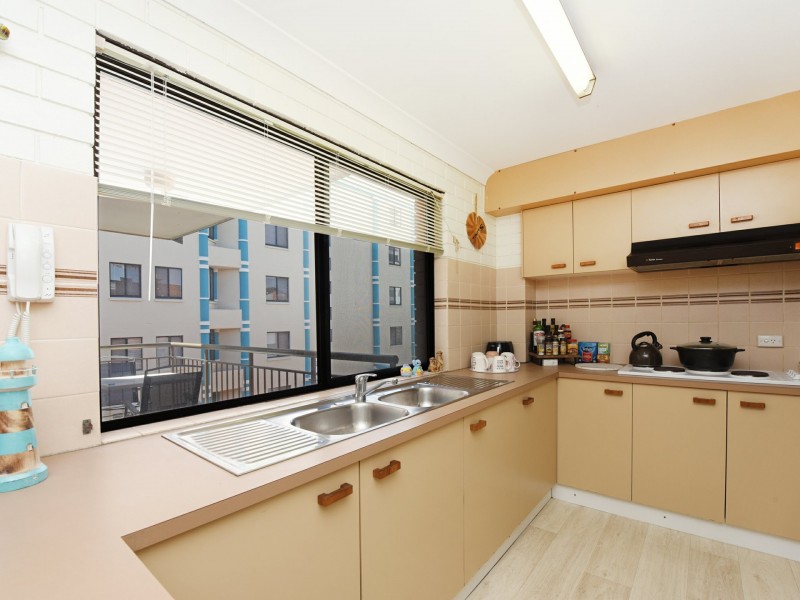 Unit 14/13 Burnett Street, Mooloolaba QLD 4557