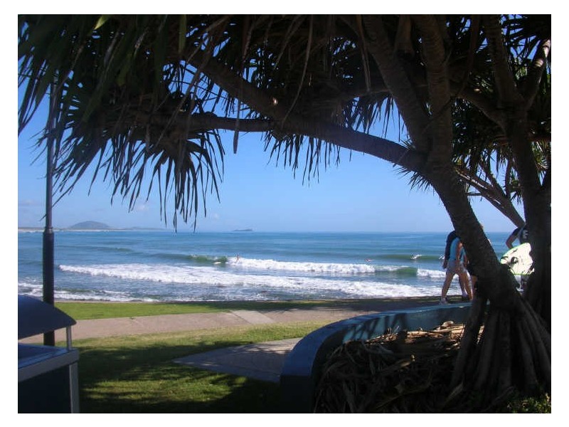 1/10 Boolarong Crescent, Alexandra Headland QLD 4572