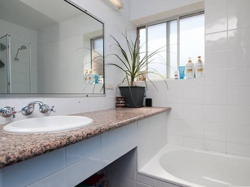 Unit 17/246 Alexandra Parade, Alexandra Headland QLD 4572