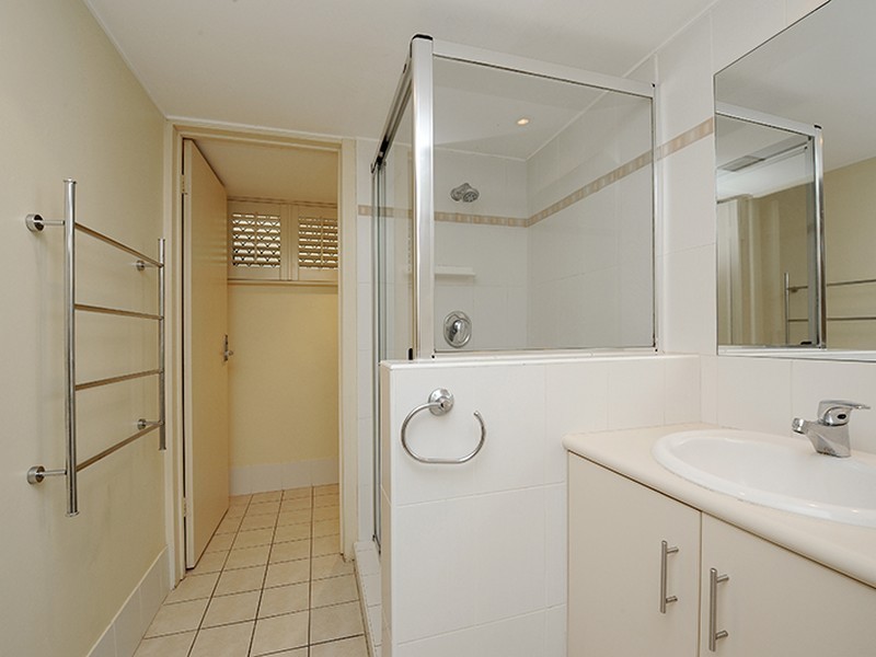 Unit 2/76 Parkyn Parade, Mooloolaba QLD 4557