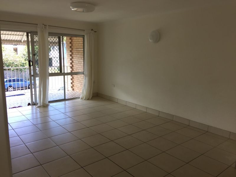Unit 4/49 Edward Street, Alexandra Headland QLD 4572