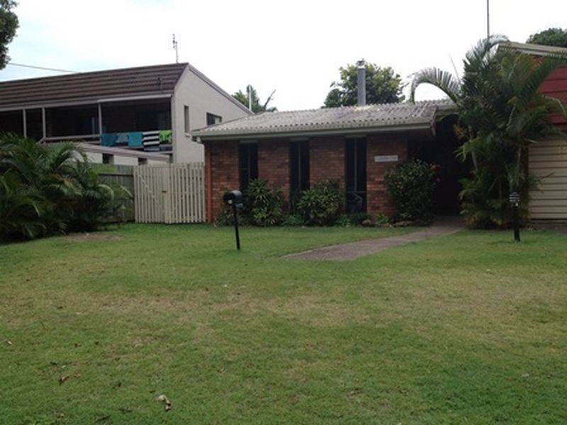 11 Ulmarra Court, Mooloolaba QLD 4557