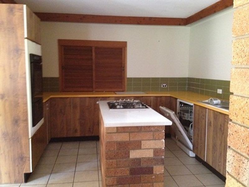 11 Ulmarra Court, Mooloolaba QLD 4557