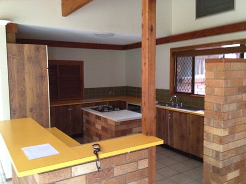 11 Ulmarra Court, Mooloolaba QLD 4557