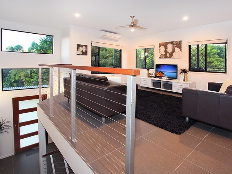 3 Andrews Close, Woombye QLD 4559