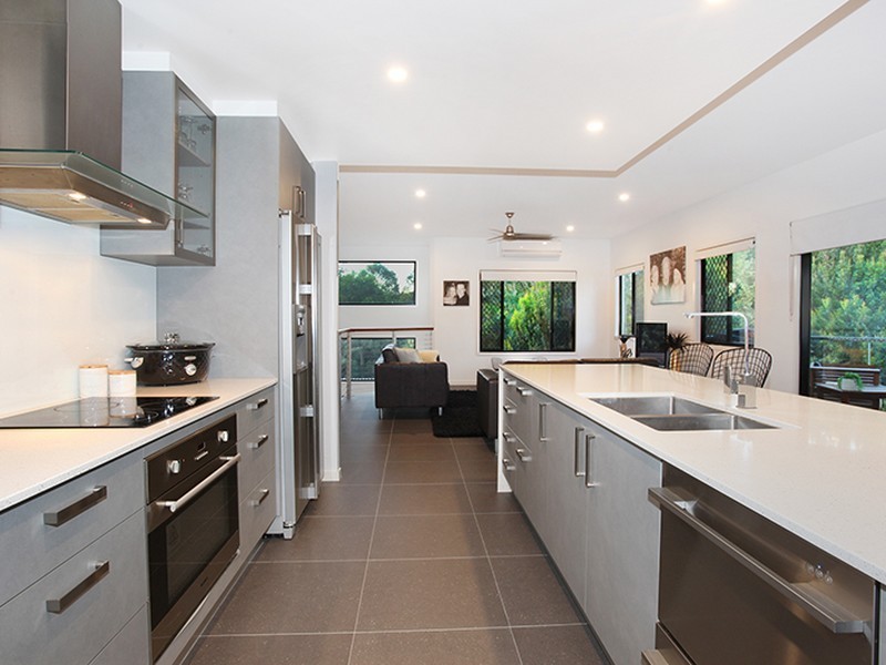3 Andrews Close, Woombye QLD 4559
