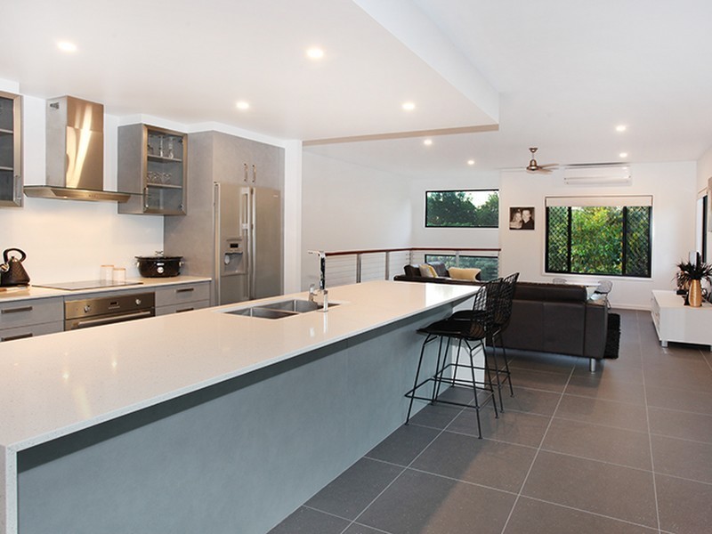3 Andrews Close, Woombye QLD 4559