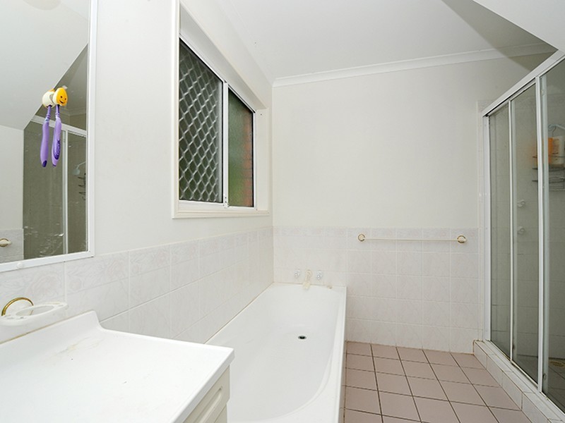 4/13 Bradman Avenue, Maroochydore QLD 4558