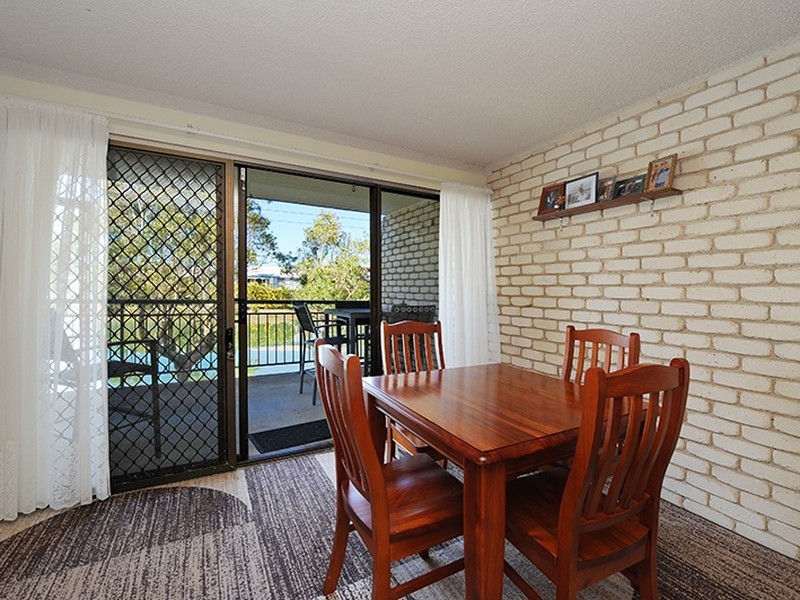 1/11 Barooga Crescent, Mooloolaba QLD 4557
