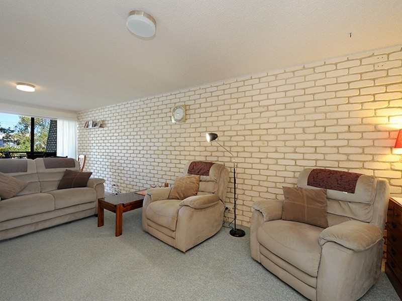 1/11 Barooga Crescent, Mooloolaba QLD 4557