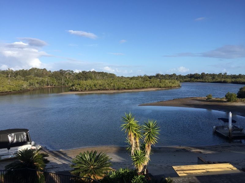 2 Imara Court, Mountain Creek QLD 4557