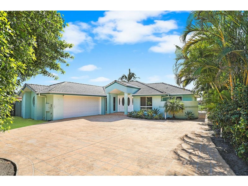 10 Suncrest Court, Wurtulla QLD 4575
