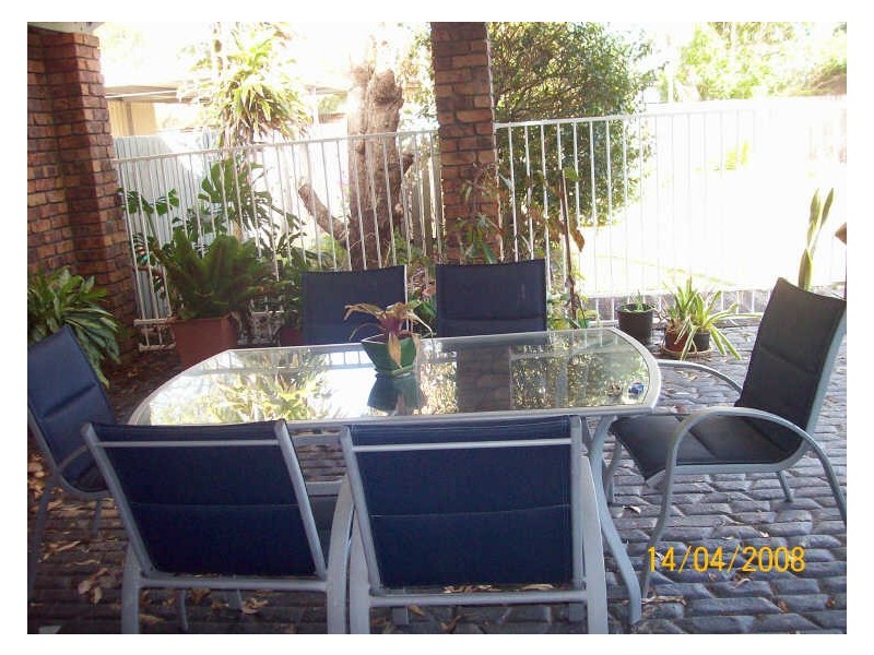 76 Nicklin Way, Warana QLD 4575