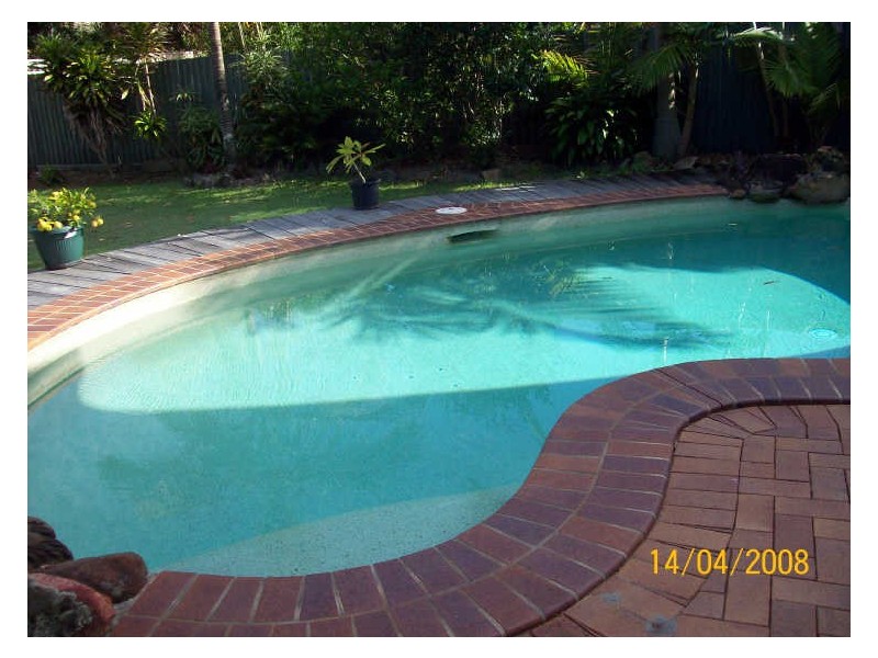 76 Nicklin Way, Warana QLD 4575