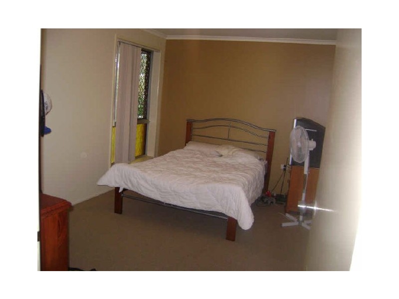 1 Coorabin Street, Warana QLD 4575