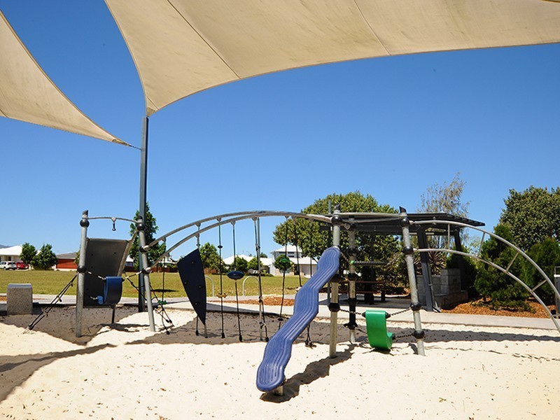 40 Tibrogargan Circuit, Mountain Creek QLD 4557