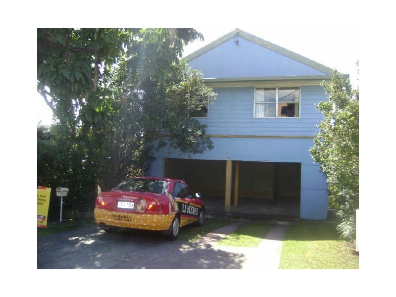 2/32 Buderim Avenue, Mooloolaba QLD 4557