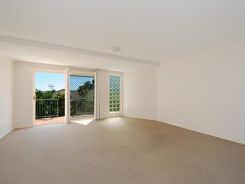 4/32 Camfield Street, Alexandra Headland QLD 4572
