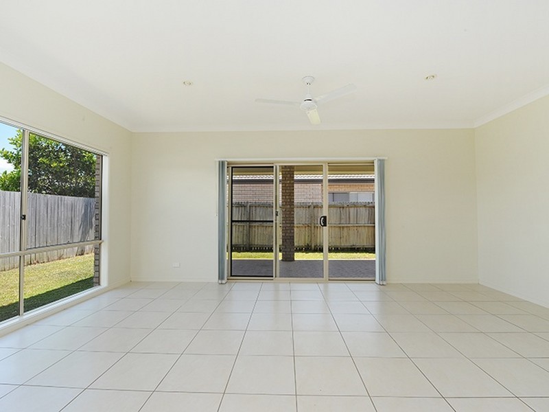 44 Feathertop Circuit, Caloundra West QLD 4551