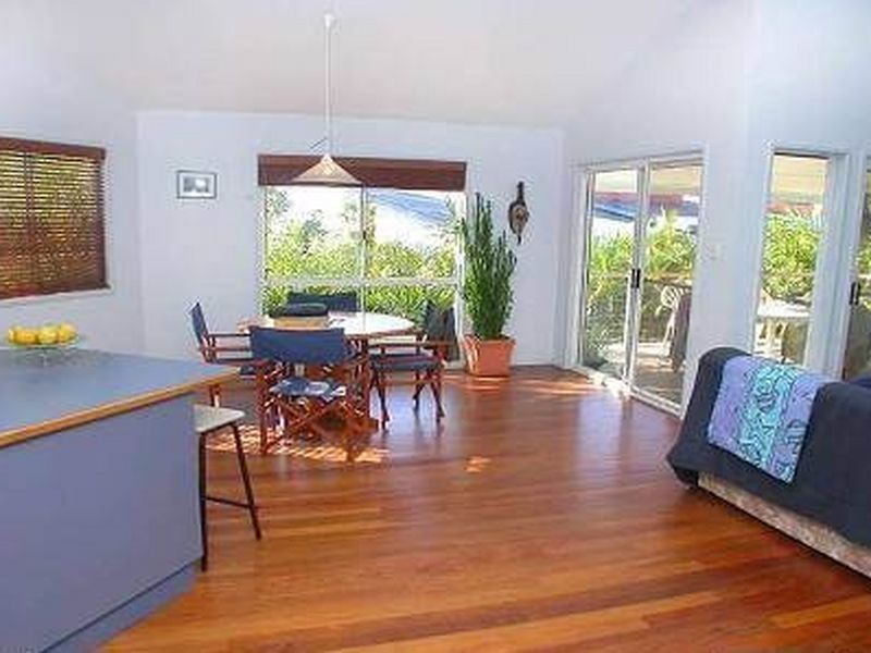 92 Mooloolaba Road, Alexandra Headland QLD 4572